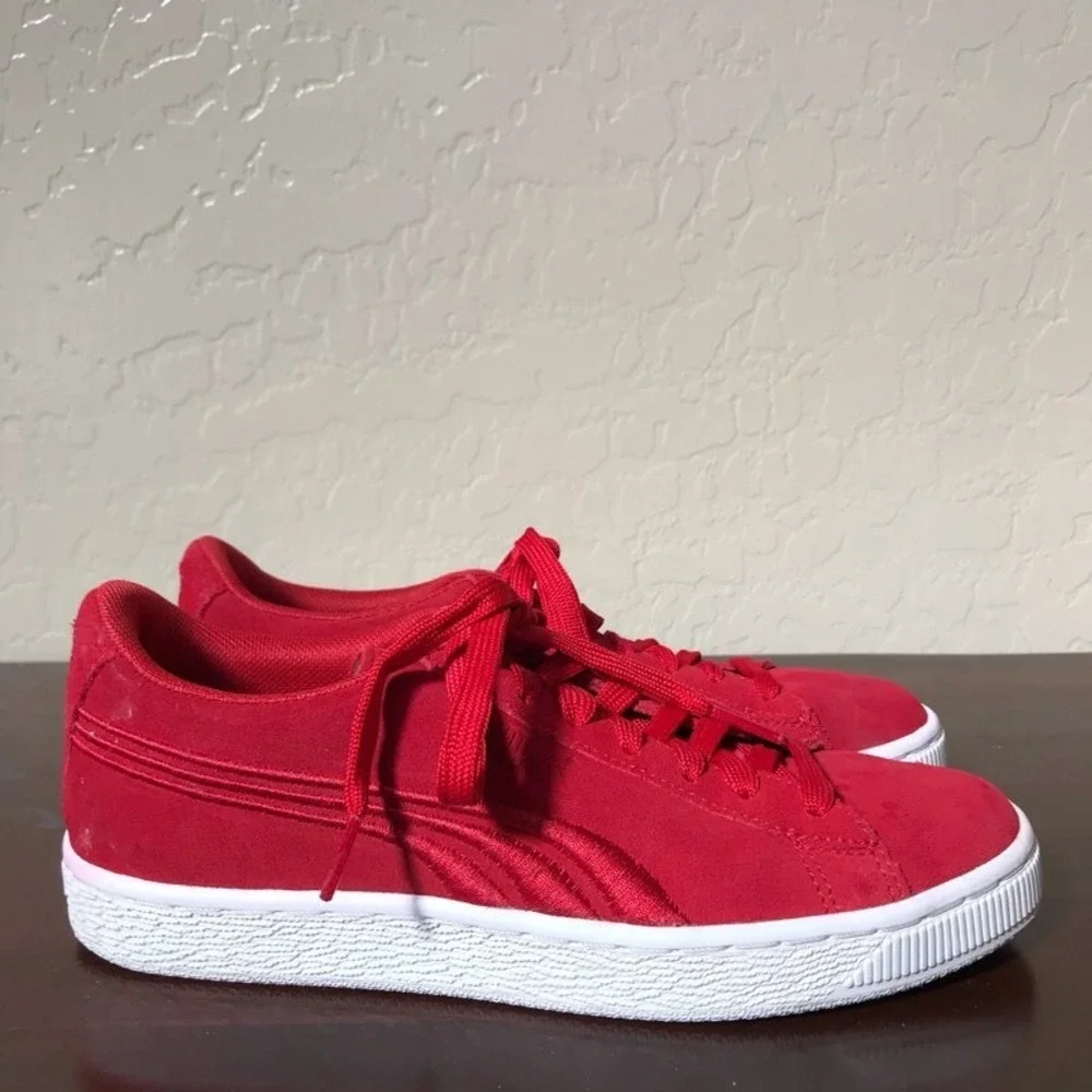 Puma Unisex Kids Suede Classic Badge Sneakers Red 362951-03 Lace Up Low Top 6 C